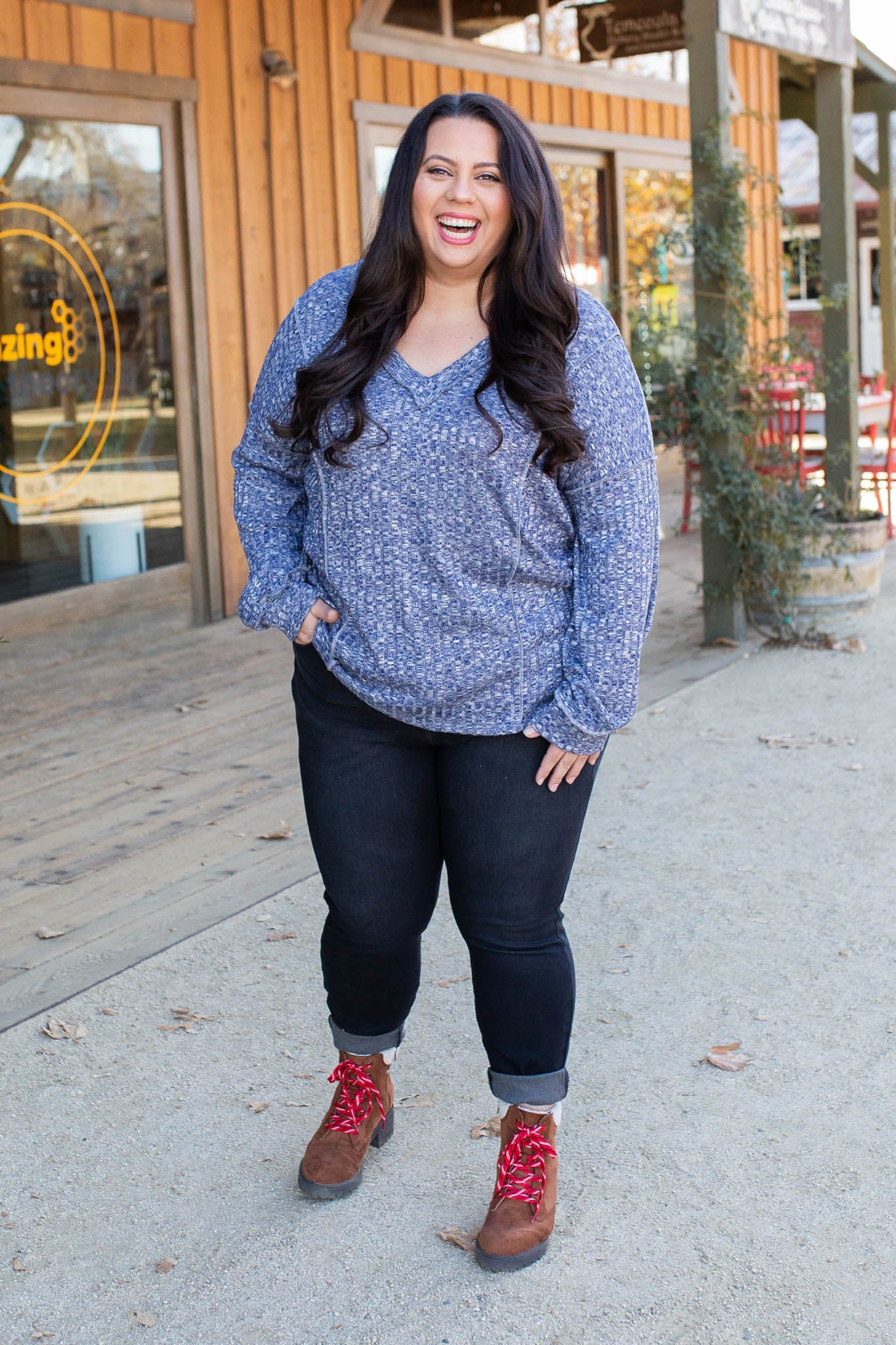 Wavy Navy Puff Sleeve Top