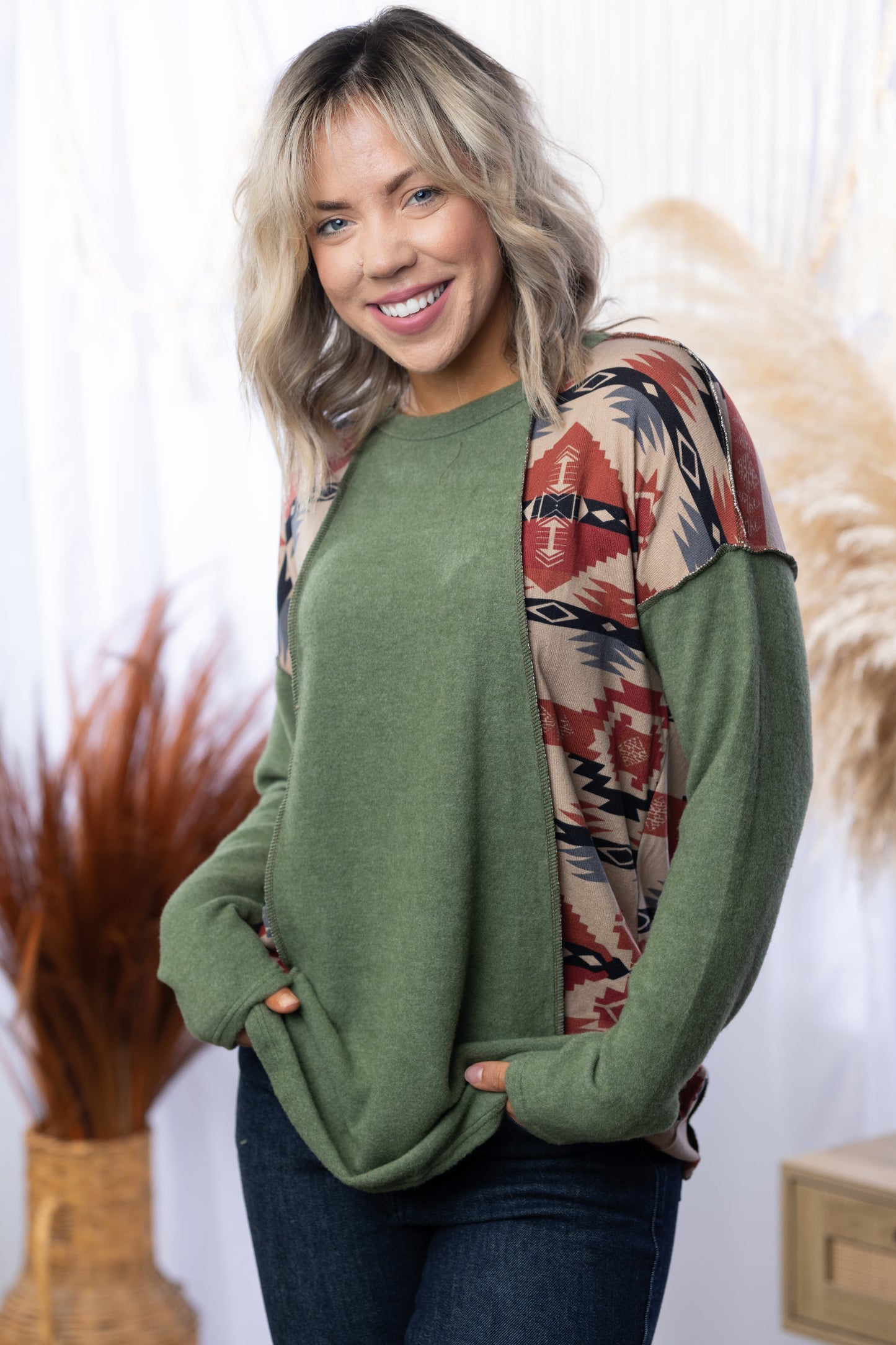 Falling For Aztec - Pullover